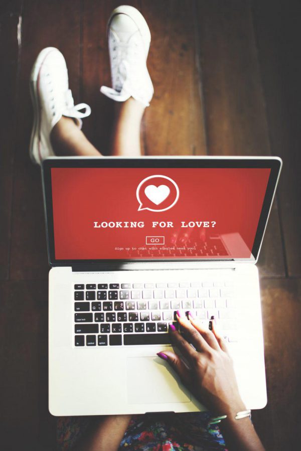 Can Social Media And Online Dating Really Help You Find Your Soulmate ...